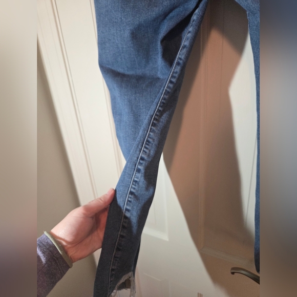 Torrid Women's Denim Jeans 3-Button + Zip super soft jegging size 18 - Picture 8 of 16